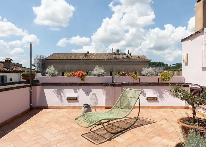 Apartment Iflat Penthouse In Campo De' Fiori Rom